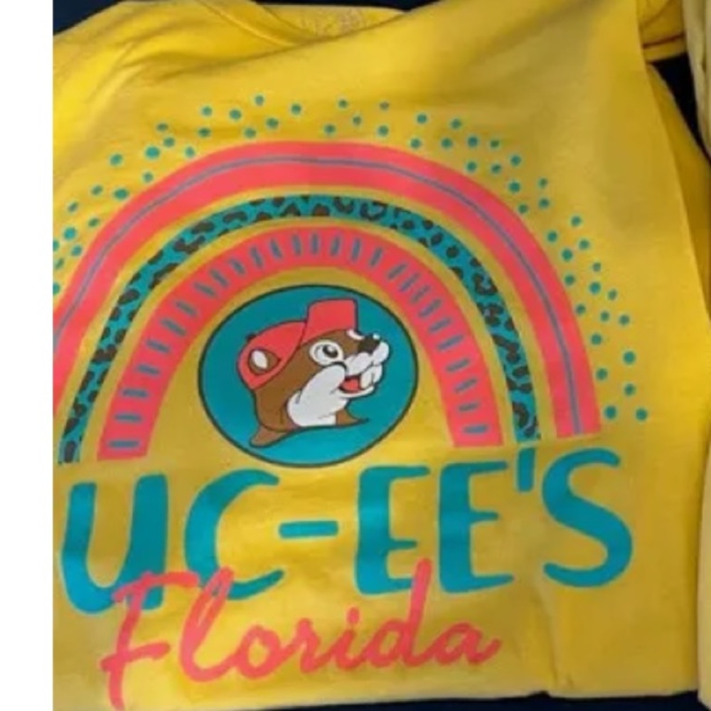 Florida Buc-ees tShirt- Women L